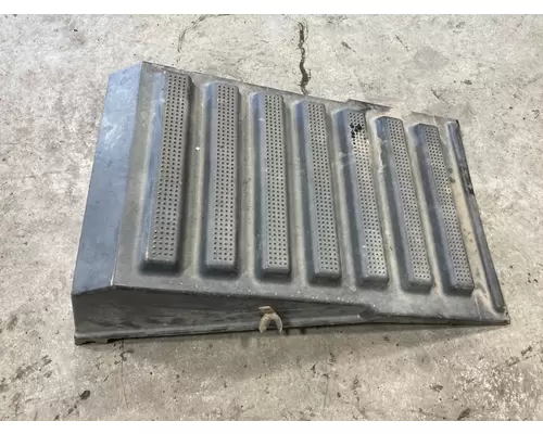 International 8600 Battery Box