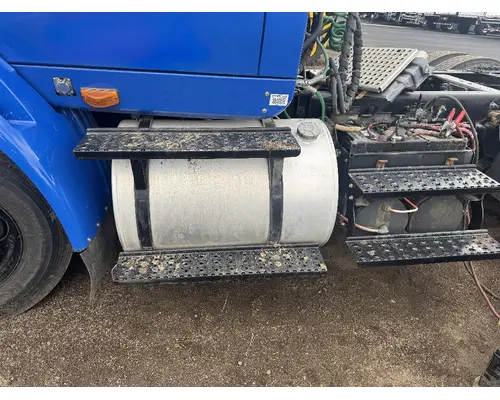 Battery Box INTERNATIONAL 8600 DTI Trucks