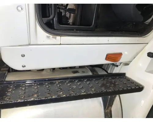 International 8600 Body, Misc. Parts