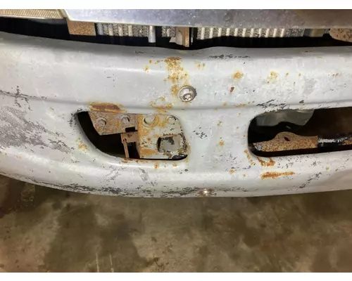 International 8600 Bumper Assembly, Front