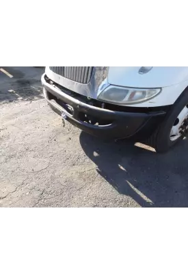 International 8600 Bumper Assembly, Front