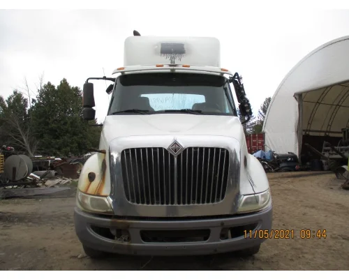 International 8600 Bumper Assembly, Front