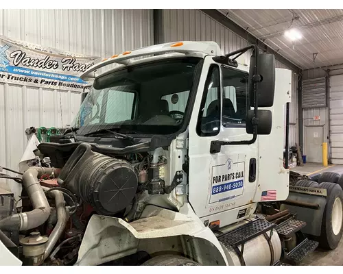 Cab INTERNATIONAL 8600 Vander Haags Inc Sf