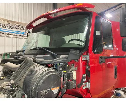 Cab INTERNATIONAL 8600 Vander Haags Inc Sf