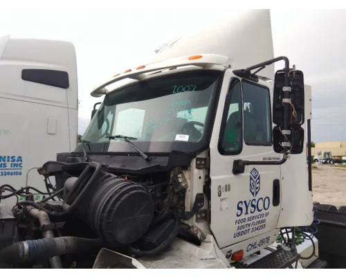Cab INTERNATIONAL 8600 LKQ Heavy Truck - Tampa