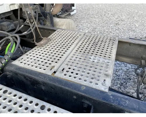 Catwalk INTERNATIONAL 8600 Custom Truck One Source