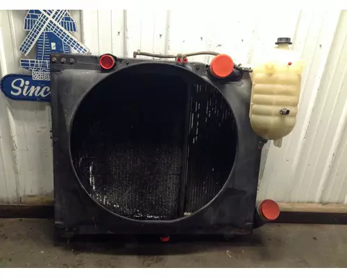 International 8600 Cooling Assembly. (Rad., Cond., ATAAC)