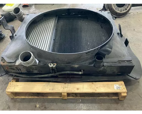 International 8600 Cooling Assembly. (Rad., Cond., ATAAC)