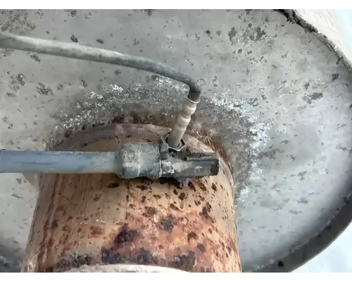 International 8600 DPF (Diesel Particulate Filter)