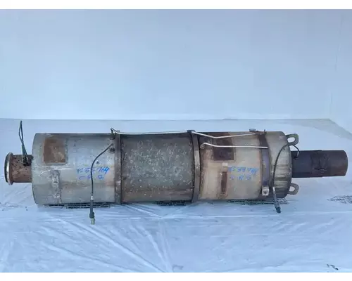 International 8600 DPF (Diesel Particulate Filter)