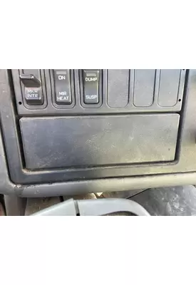 International 8600 Dash Assembly