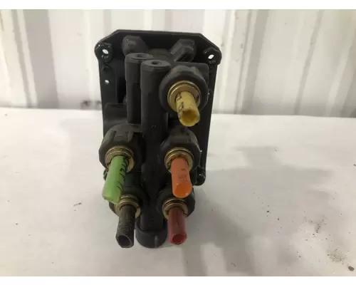 International 8600 Dash Assembly