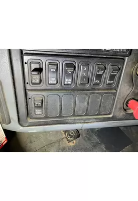 International 8600 Dash Assembly