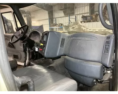International 8600 Dash Assembly