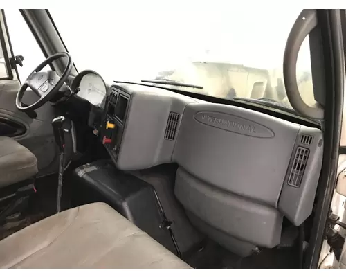 International 8600 Dash Assembly