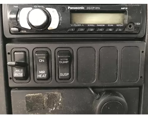 International 8600 Dash Assembly