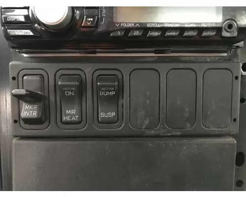 International 8600 Dash Assembly
