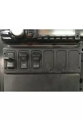 International 8600 Dash Assembly