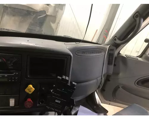 International 8600 Dash Assembly