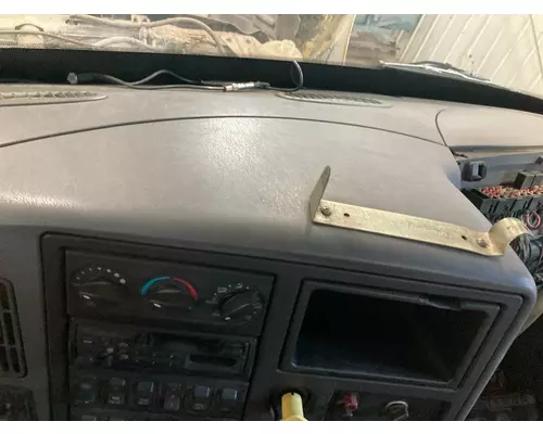 International 8600 Dash Assembly