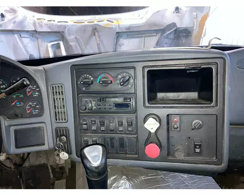 International 8600 Dash Assembly