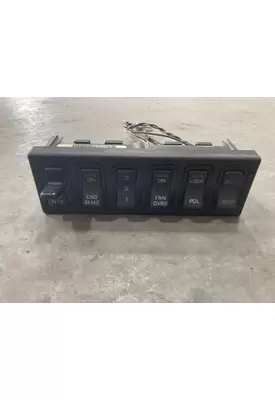 International 8600 Dash Assembly