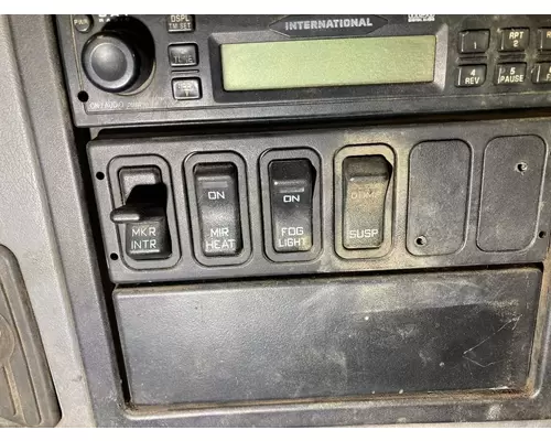 International 8600 Dash Panel