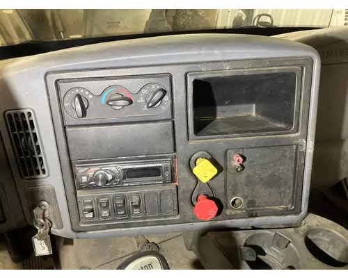 International 8600 Dash Panel