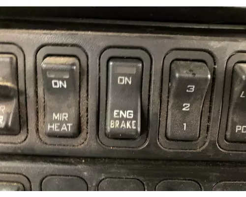 International 8600 Dash Panel