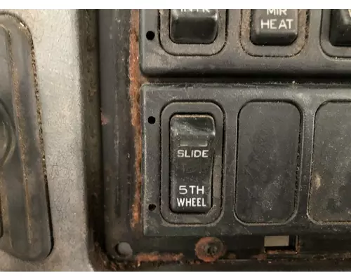 International 8600 Dash Panel