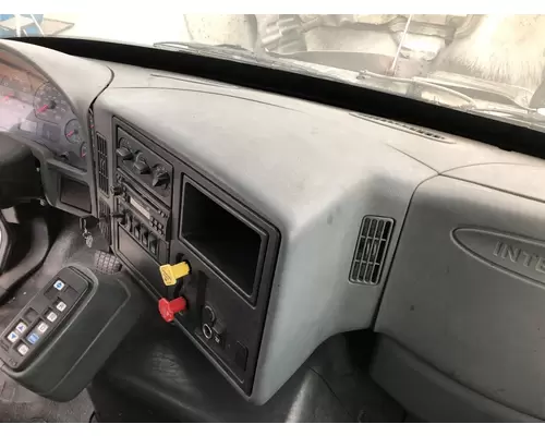 International 8600 Dash Panel