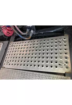International 8600 Deckplate