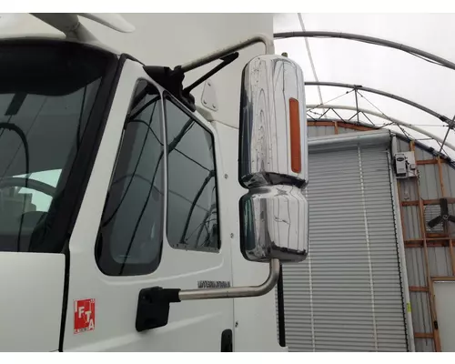 International 8600 Door Mirror