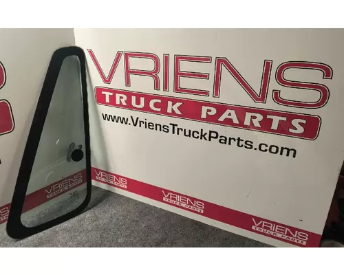 Door Vent Glass, Front INTERNATIONAL 8600 Vriens Truck Parts