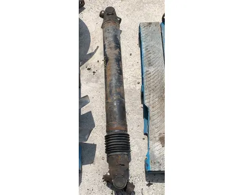 Drive Shaft, Rear INTERNATIONAL 8600 Truck Salvage International Inc