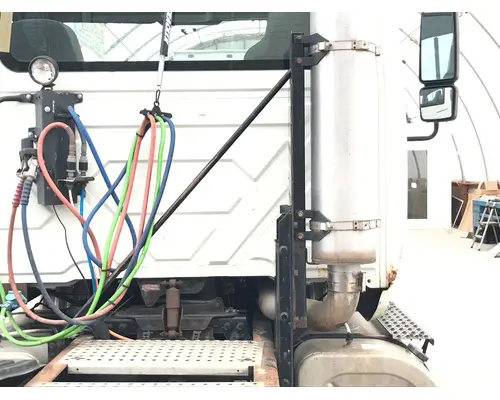 International 8600 Exhaust Assembly