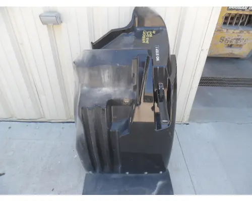 Fender Extension INTERNATIONAL 8600 LKQ Thompson Motors - Wykoff