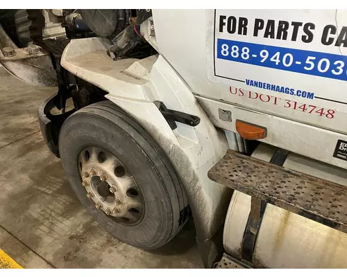 International 8600 Fender