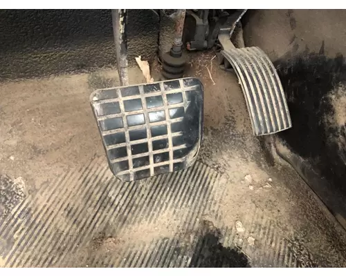 International 8600 Foot Control , Pedal