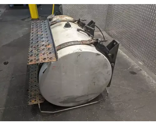 International 8600 Fuel Tank