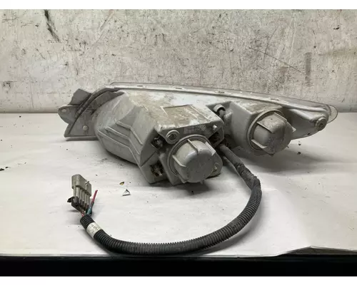 International 8600 Headlamp Assembly