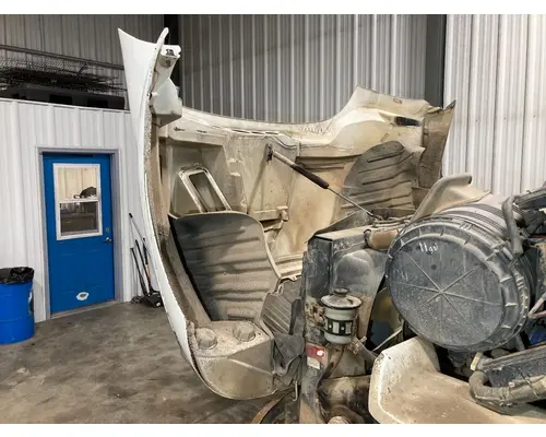 International 8600 Hood