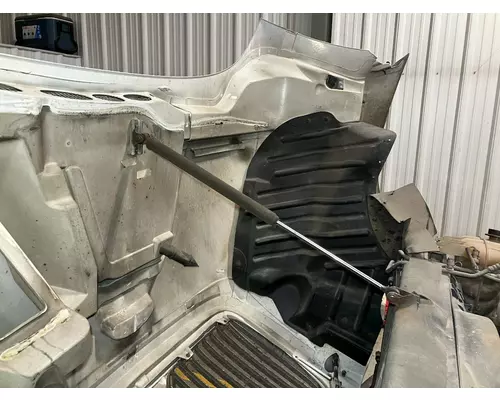 International 8600 Hood