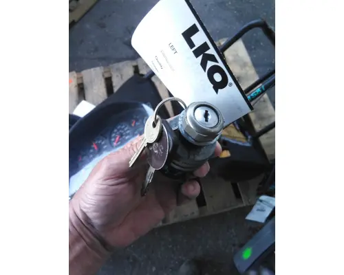 Ignition Switch INTERNATIONAL 8600 LKQ Heavy Truck - Tampa