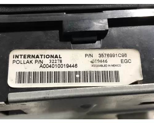 International 8600 Instrument Cluster