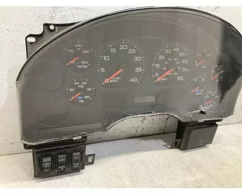International 8600 Instrument Cluster