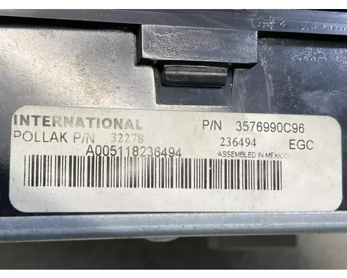 International 8600 Instrument Cluster