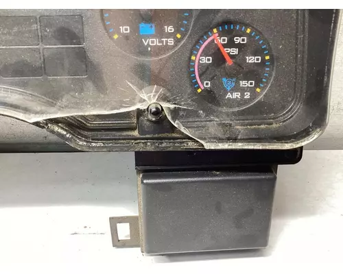 International 8600 Instrument Cluster