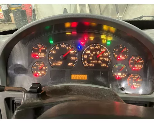 International 8600 Instrument Cluster