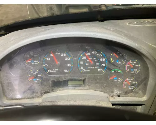 International 8600 Instrument Cluster